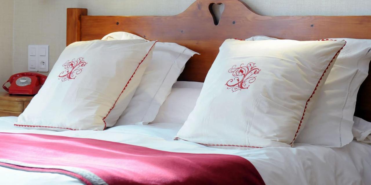 Hotel Du Lion D'Or Cauterets Ngoại thất bức ảnh