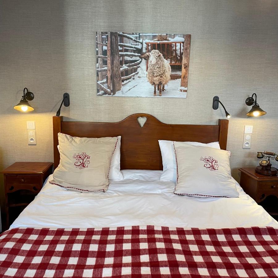 Hotel Du Lion D'Or Cauterets Ngoại thất bức ảnh