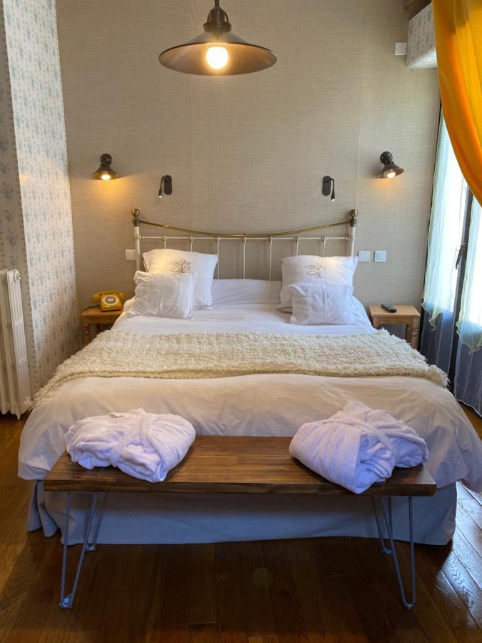 Hotel Du Lion D'Or Cauterets Ngoại thất bức ảnh